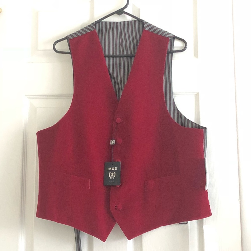 NWT Izod Men’s Red Vest